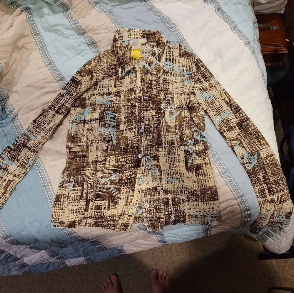 Chic Abstract Button Down Shirt